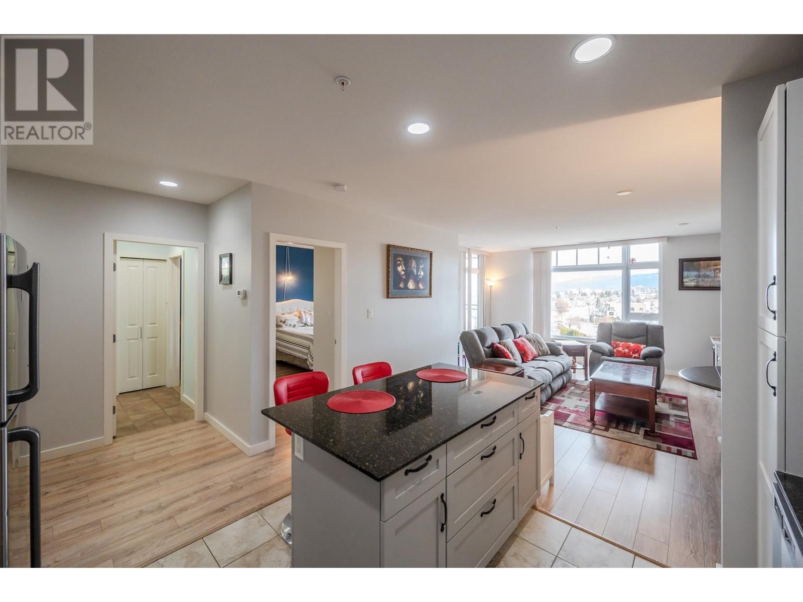 608 3301 SKAHA LAKE Road, Penticton