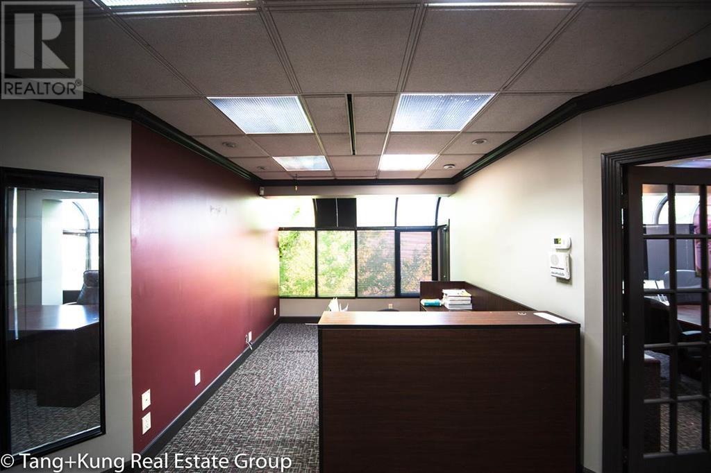 Photo 4 of 100 6660 Graybar Road, Richmond BC