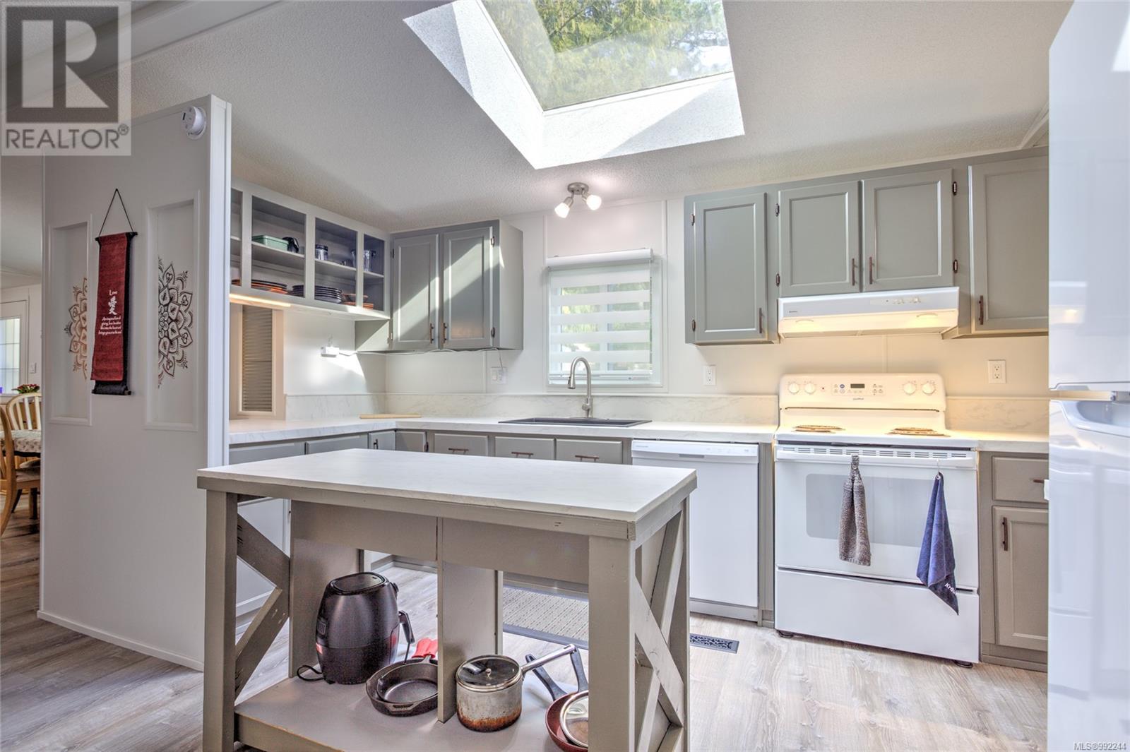 56 25 Maki Rd N, Nanaimo real estate listing 992244