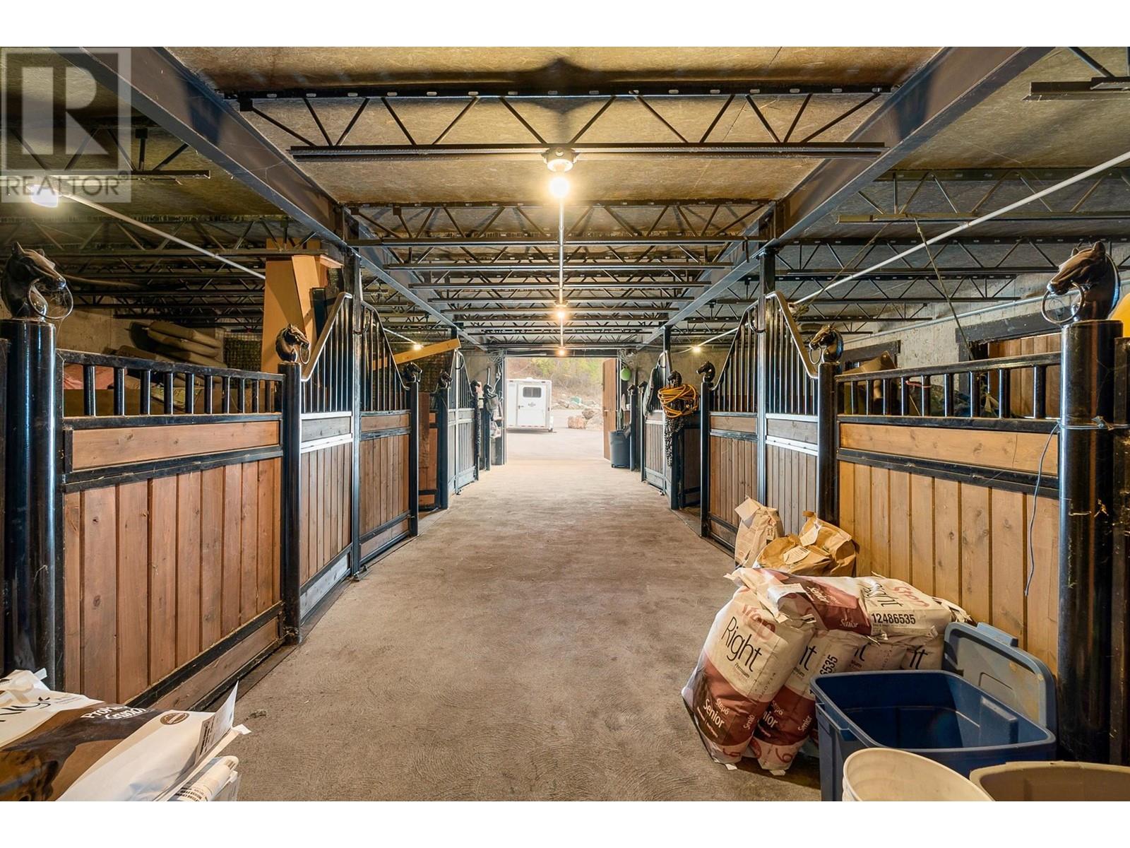  5500 Rockface Road, Kelowna