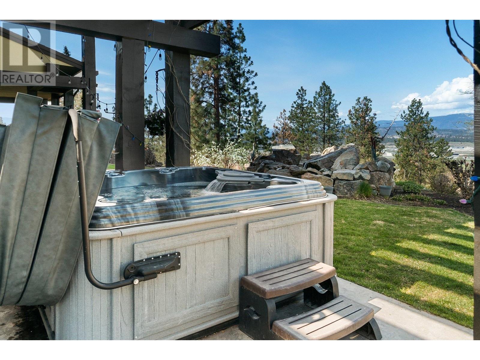  5500 Rockface Road, Kelowna