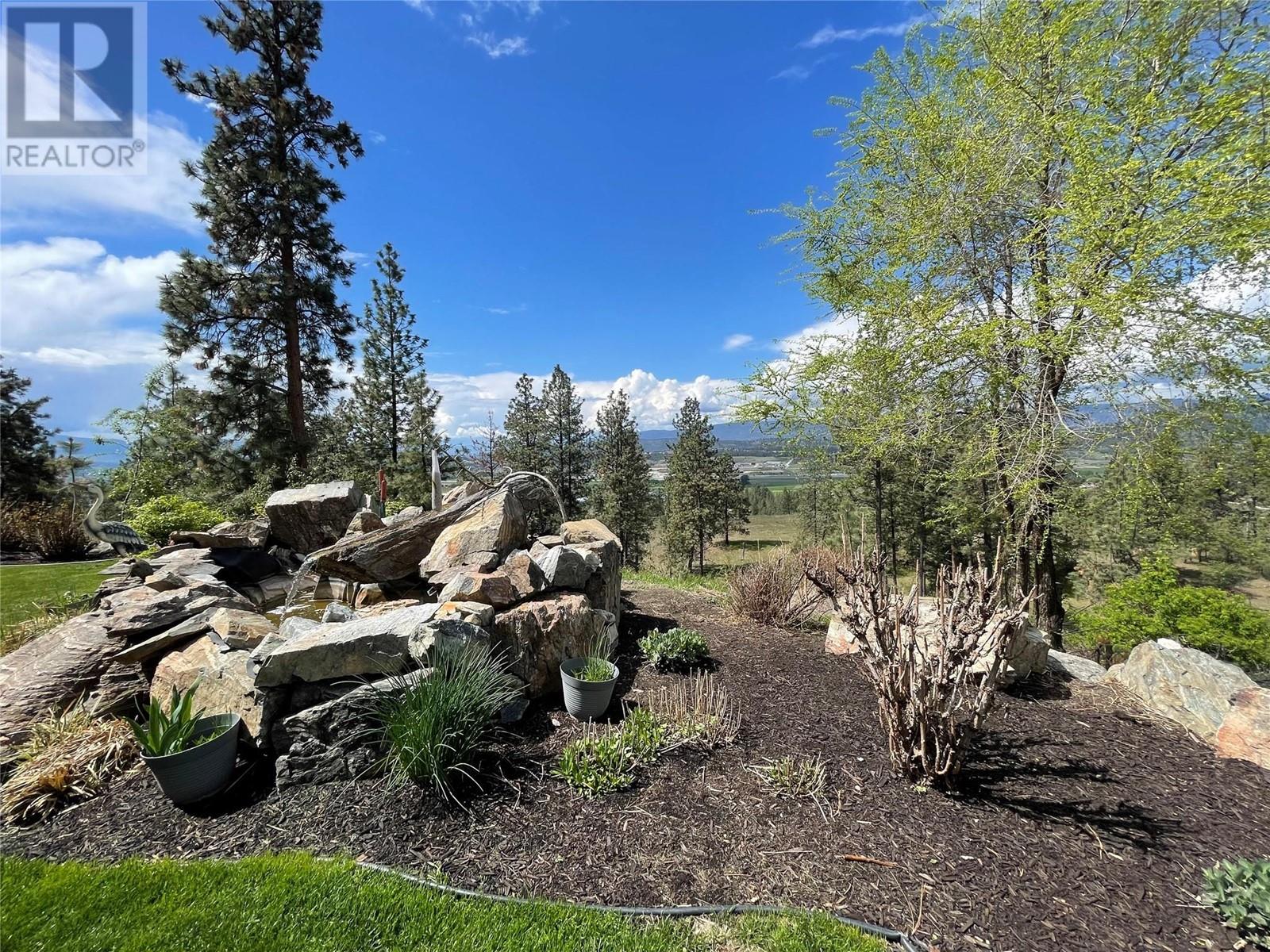  5500 Rockface Road, Kelowna