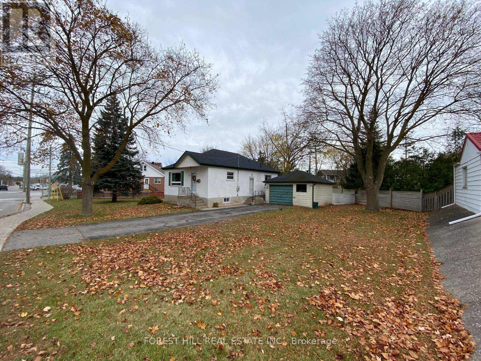 321 INNISFIL STREET - 4