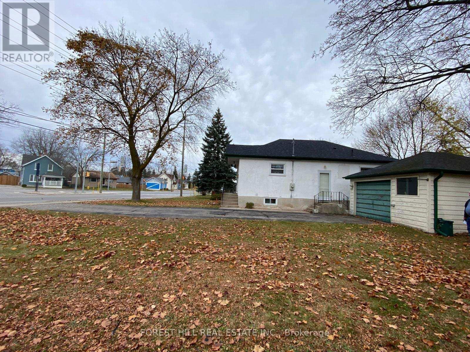 321 INNISFIL STREET - 6