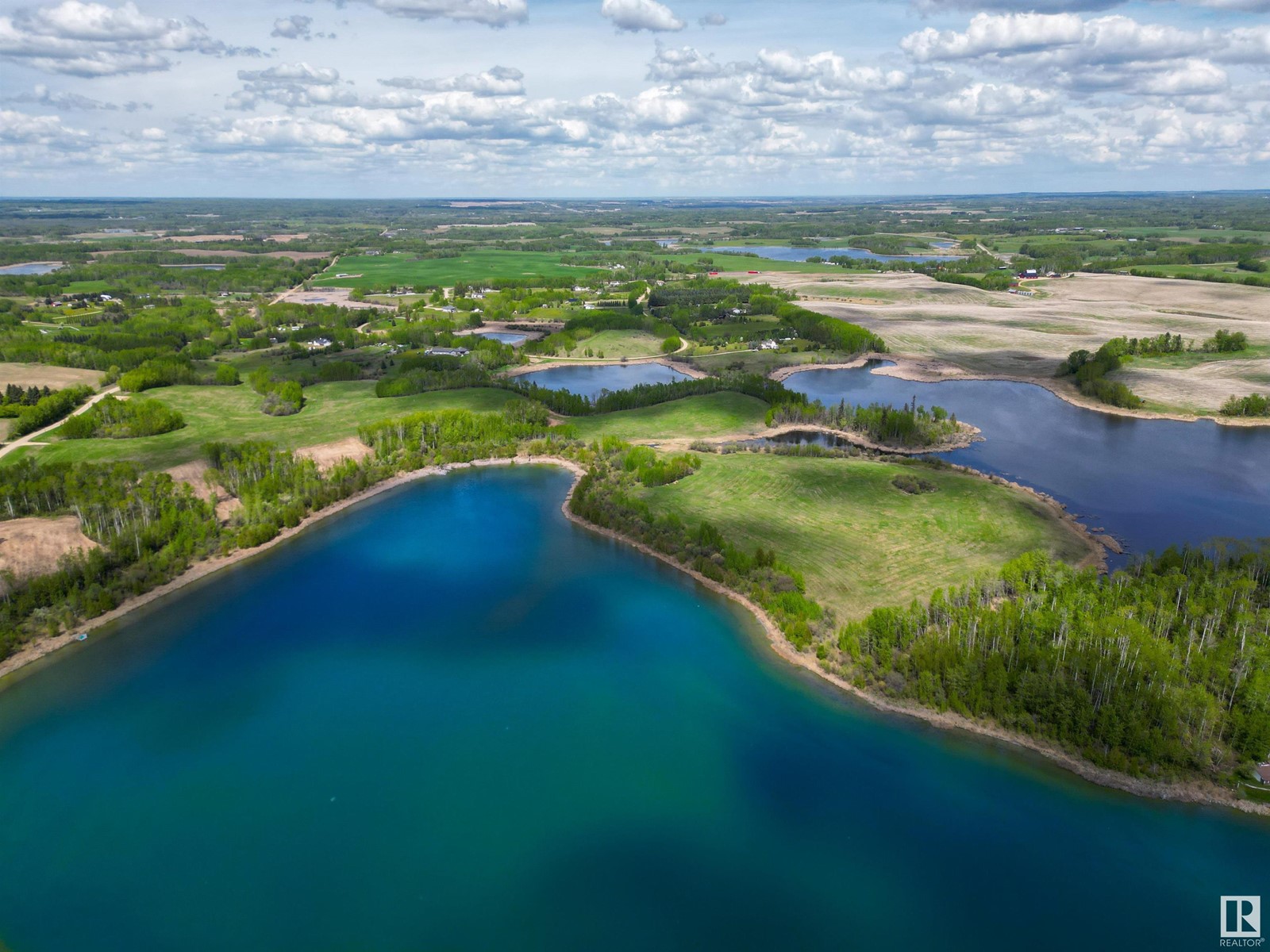 1 52313 Twp Rd 24, Rural Parkland County