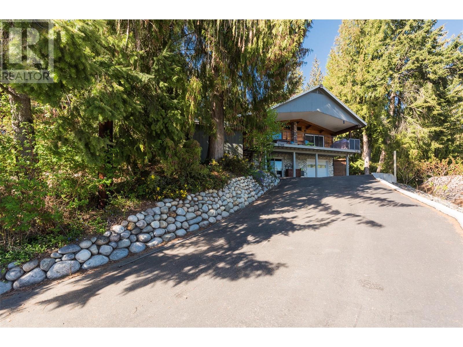  5785 SEYMOUR Road, Celista