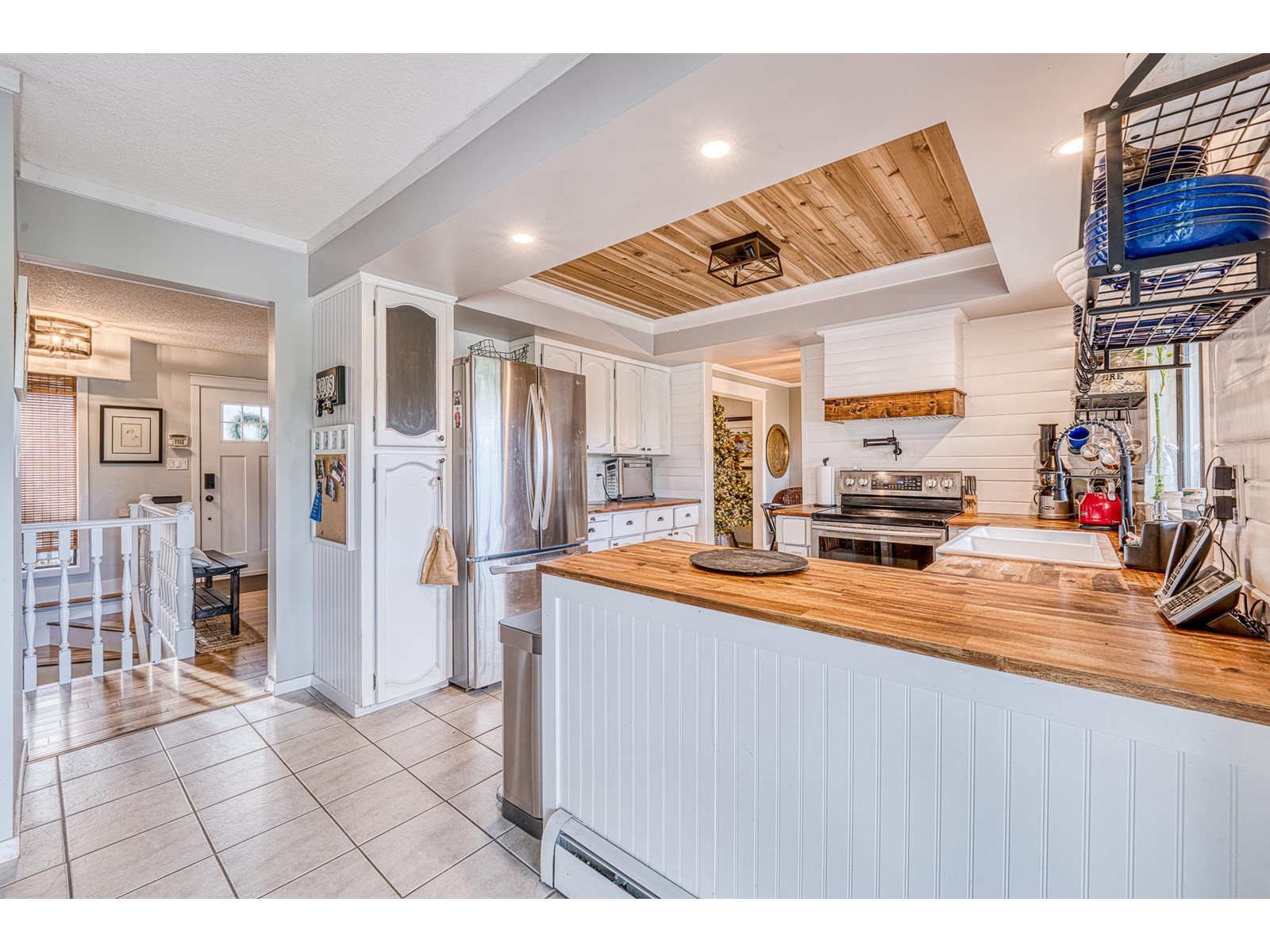 15461 ROPER AVENUE, White Rock real estate listing R2978789