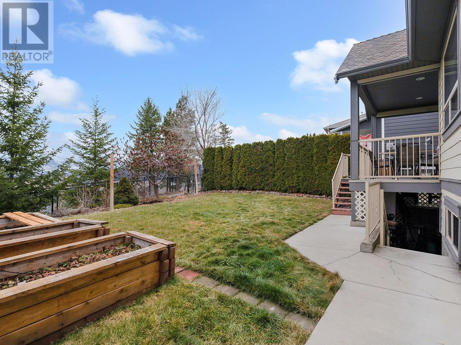 4 2051 Sunview Drive, West Kelowna