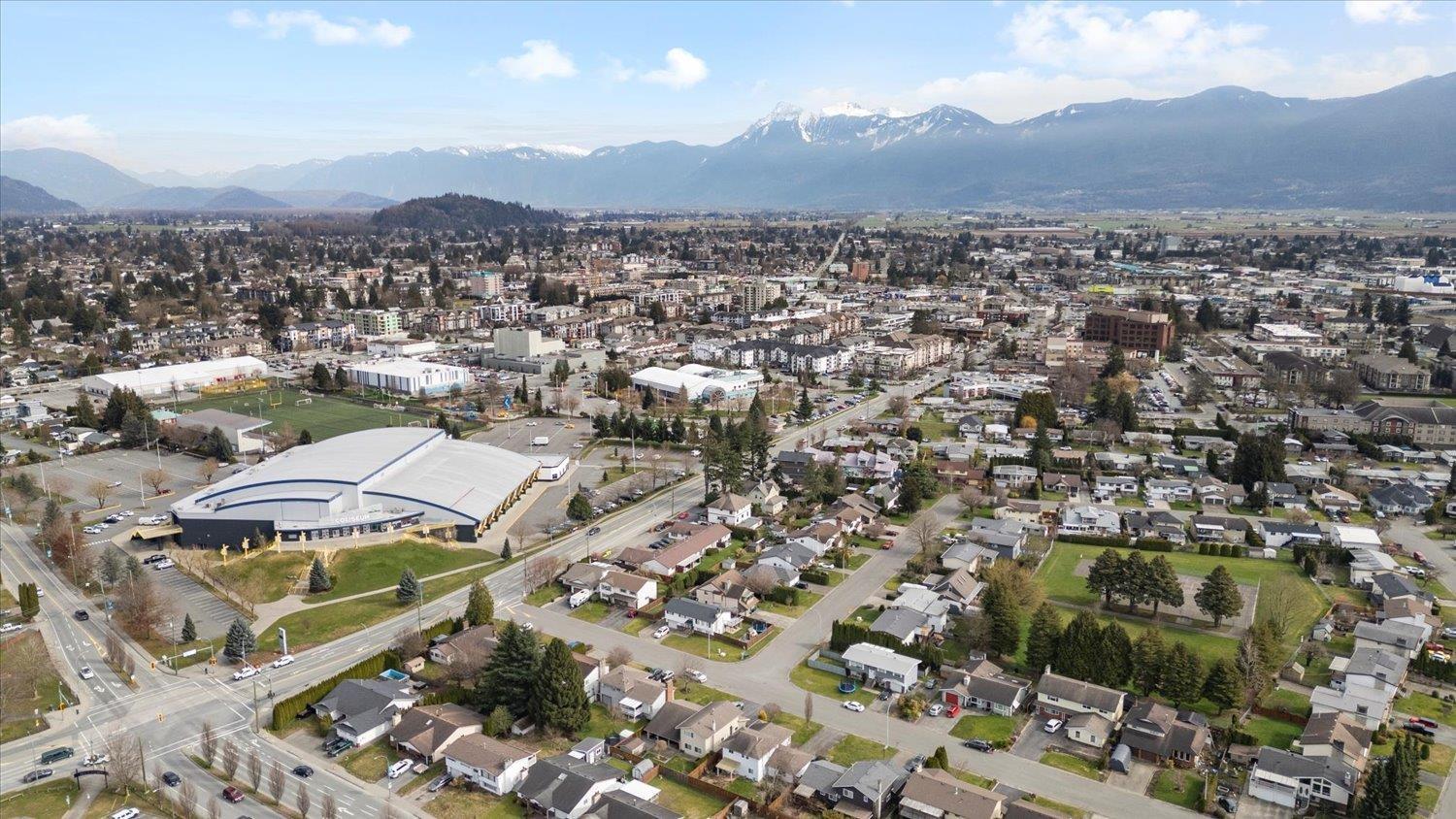 Photo 8 of 45360 Hodgins Avenue Chilliwack Proper West, Chilliwack BC