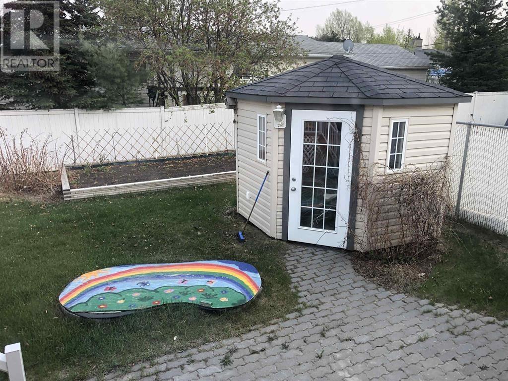 Photo 29 of 11423 96 A Street, Fort St John BC