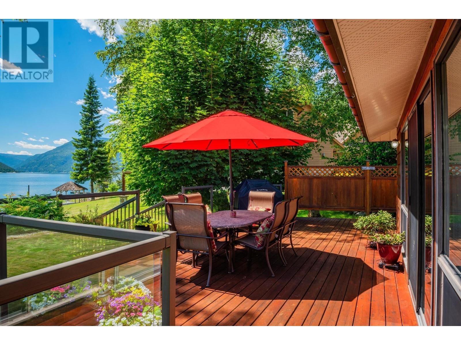 3918 MACGREGOR WEST Road, Nelson