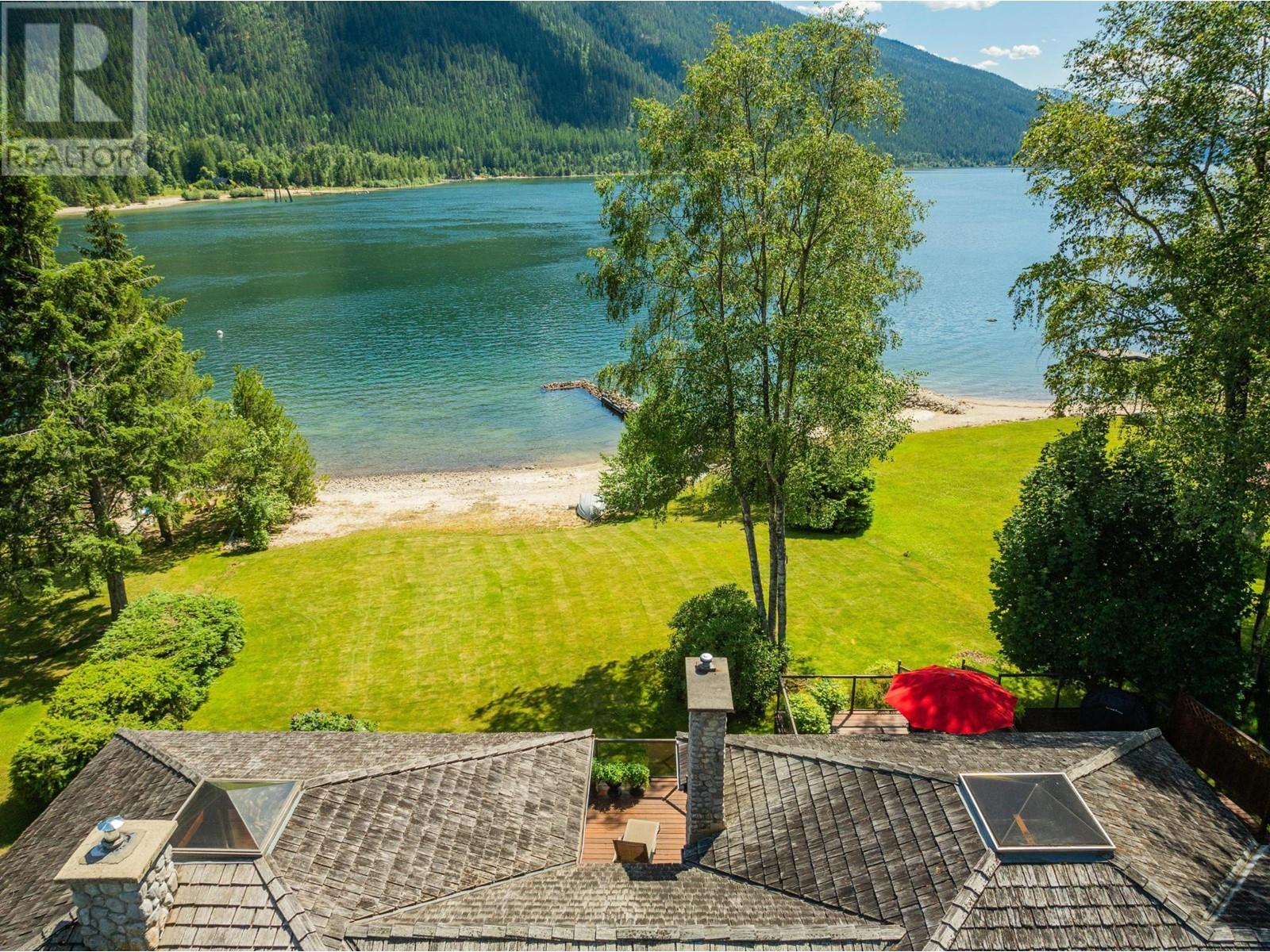 3918 MACGREGOR WEST Road, Nelson