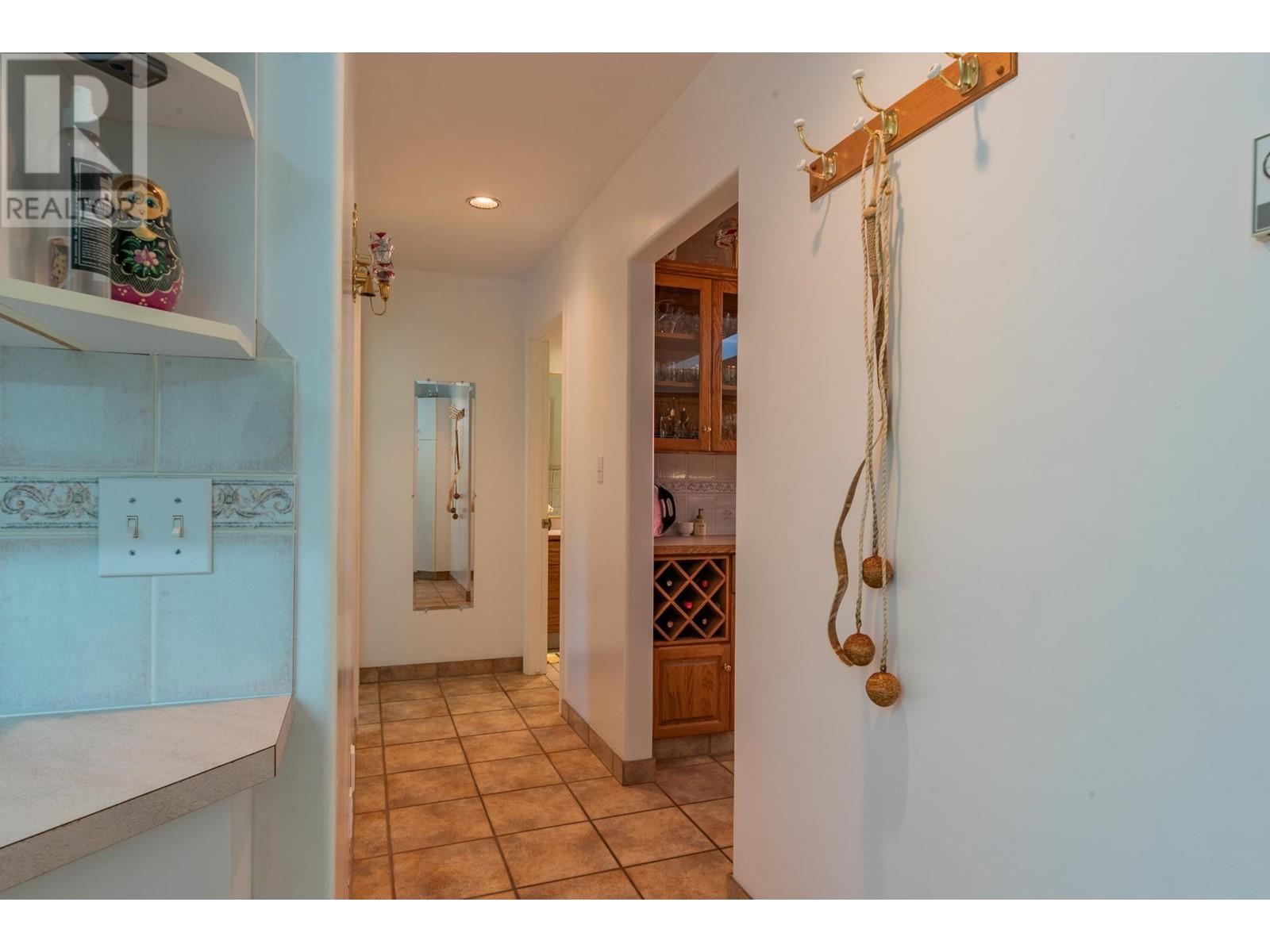 3918 MACGREGOR WEST Road, Nelson