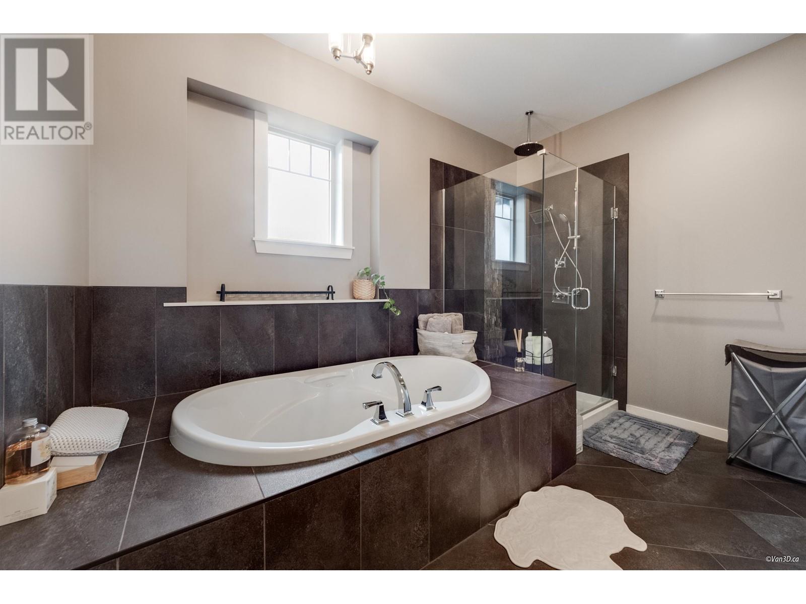 3401 HORIZON DRIVE, Coquitlam real estate listing R2977929