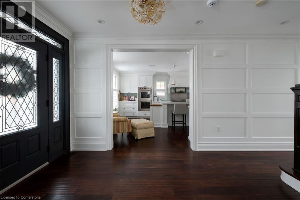 Photo 23 of 347 East Hart Crescent, Burlington ON