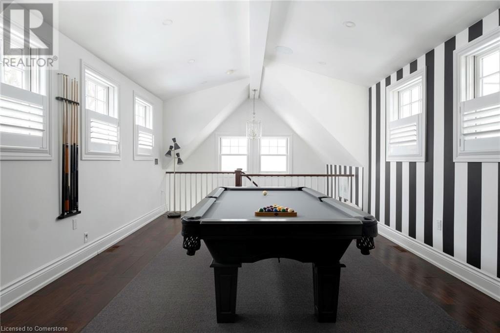 Photo 25 of 347 East Hart Crescent, Burlington ON