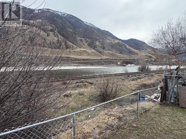 Photo 7 of 3728 Riverview Avenue, Ashcroft BC