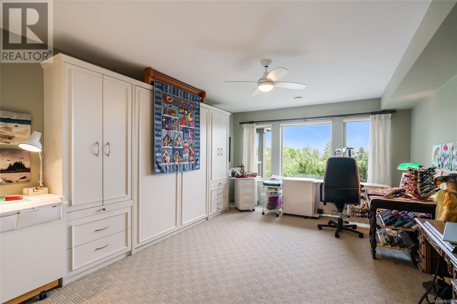 3554 Goodrich Rd, Nanoose Bay