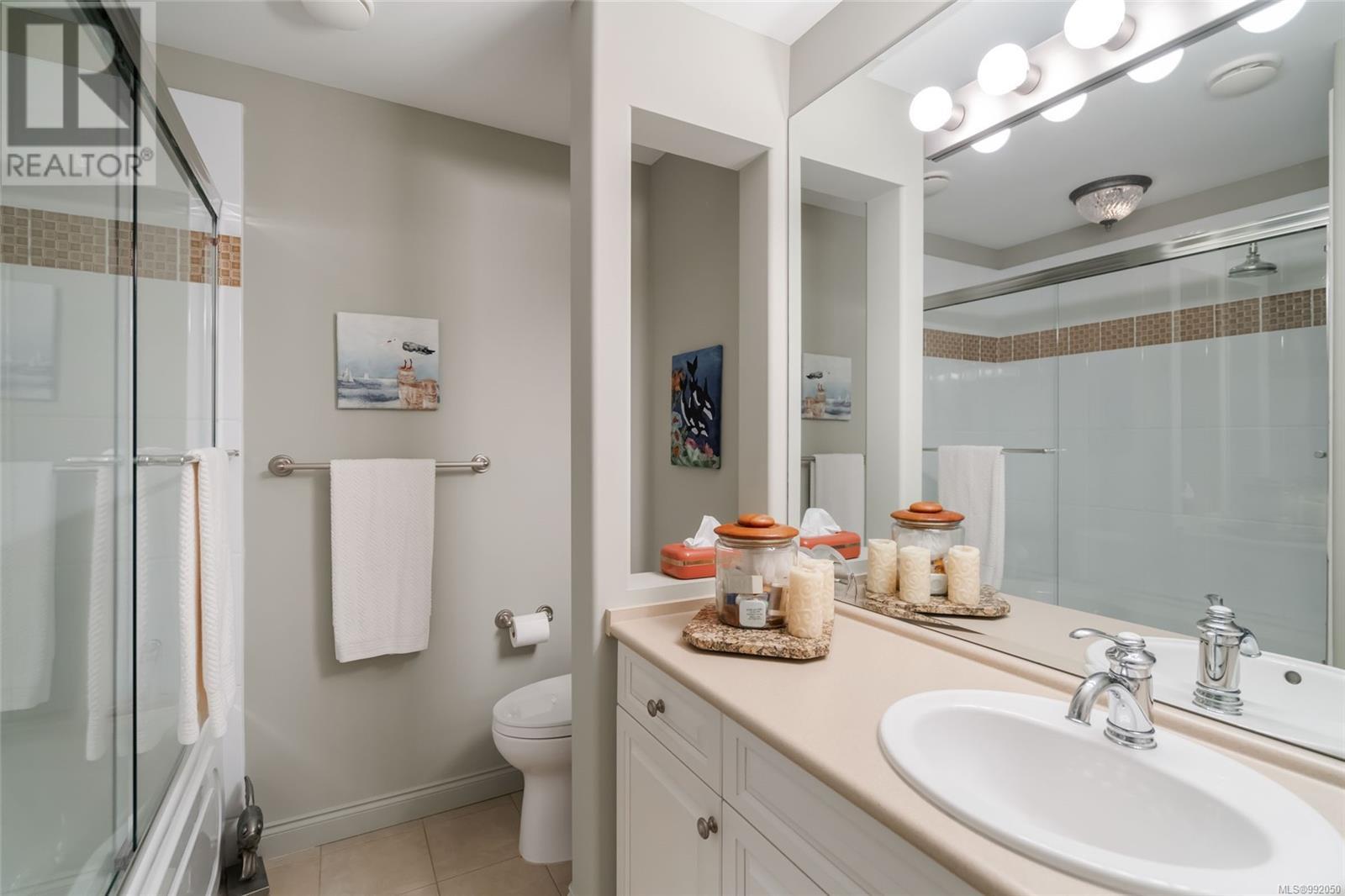 3554 Goodrich Rd, Nanoose Bay