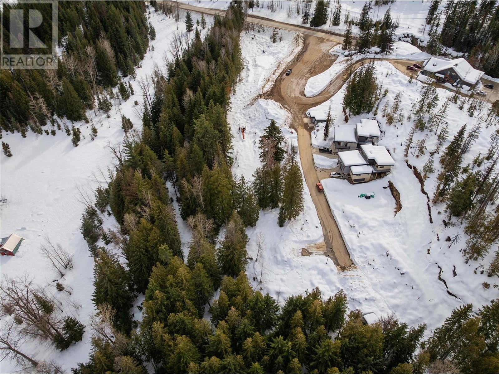 212 Rock Cut Road, Rossland