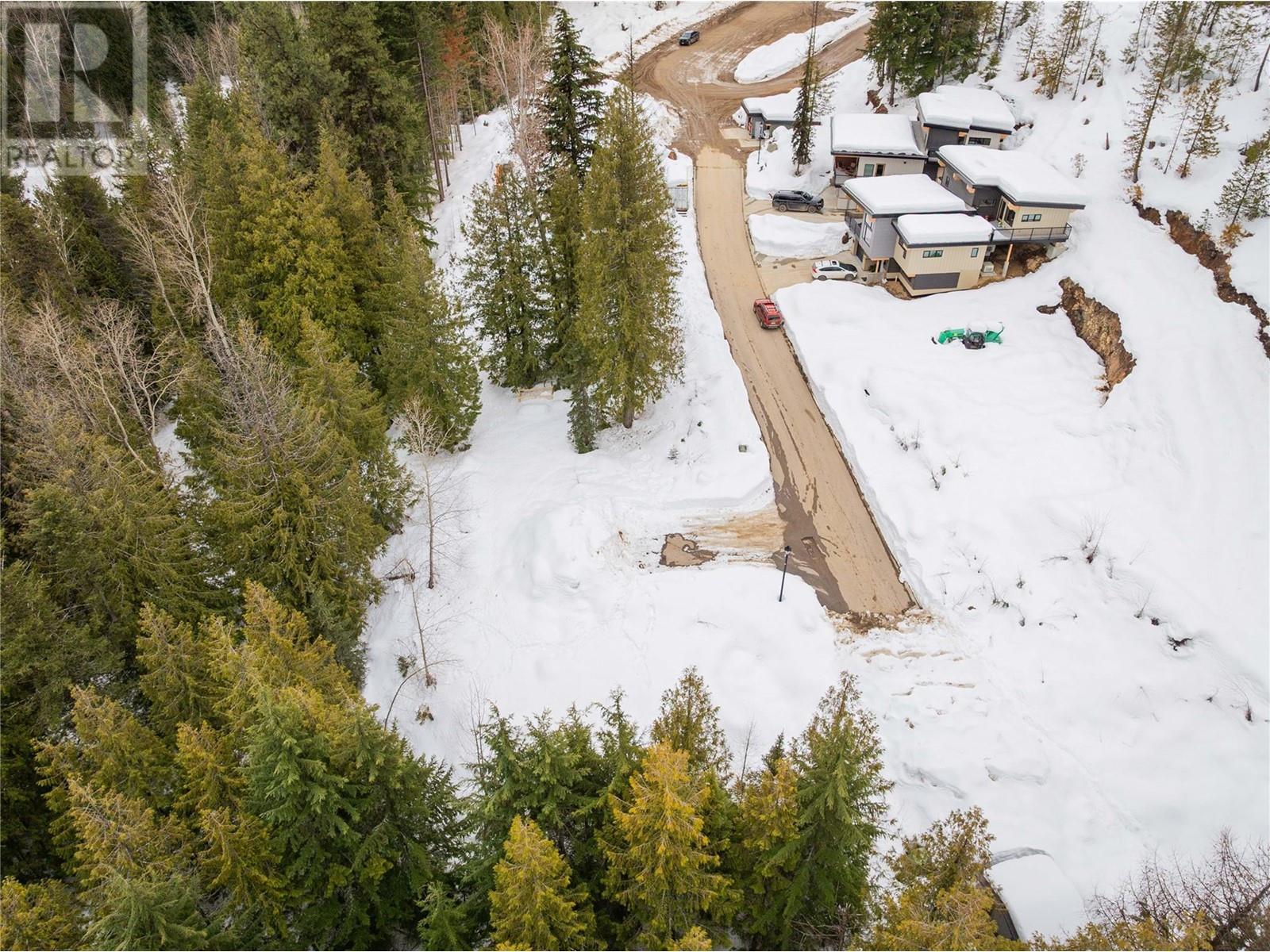 212 Rock Cut Road, Rossland