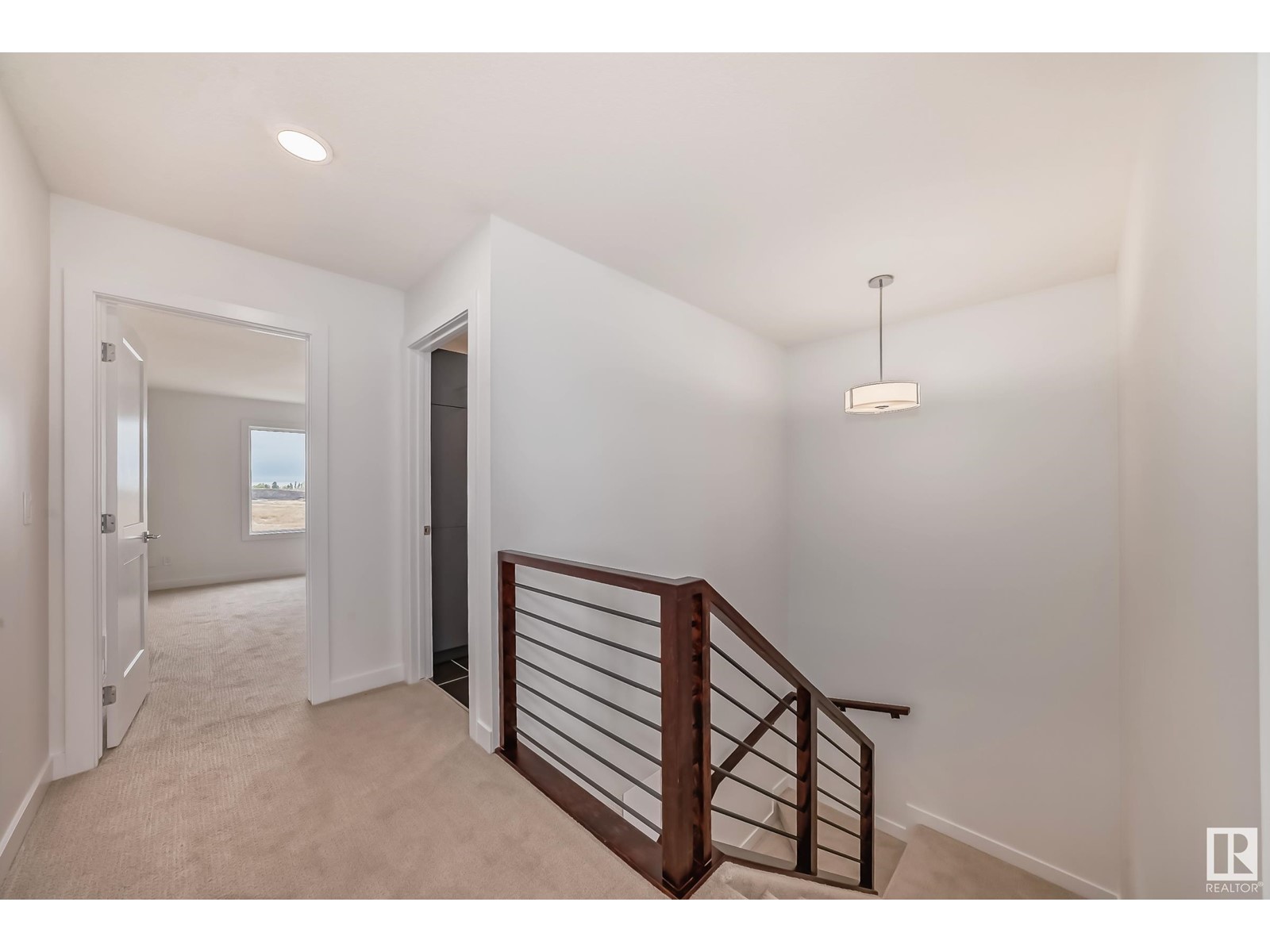 Photo 27 of 10226 92 A Av, Morinville AB