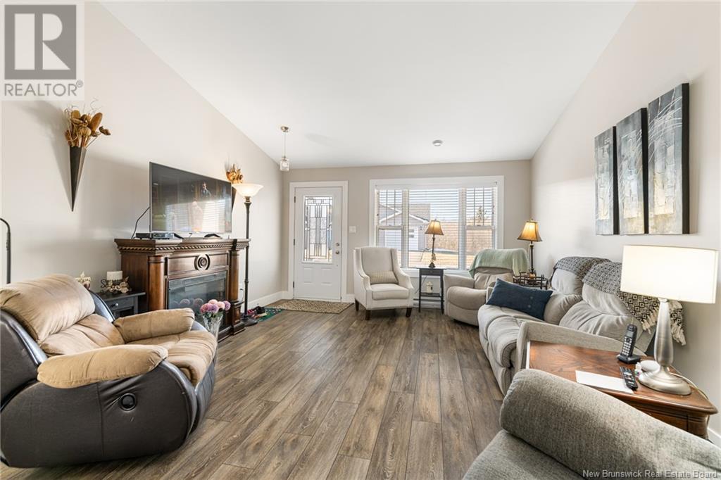 Photo 15 of 78 Rue Tipperary, Shediac NB