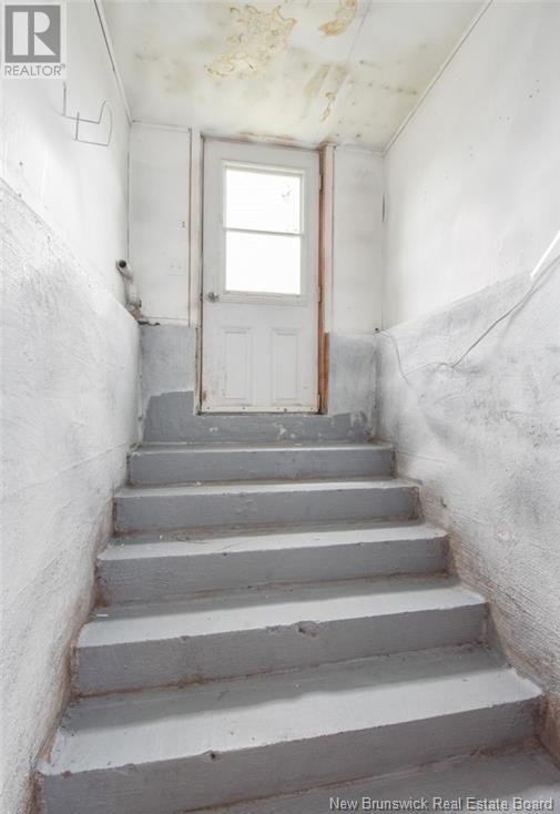 142 5 Eme Rue — photo 22