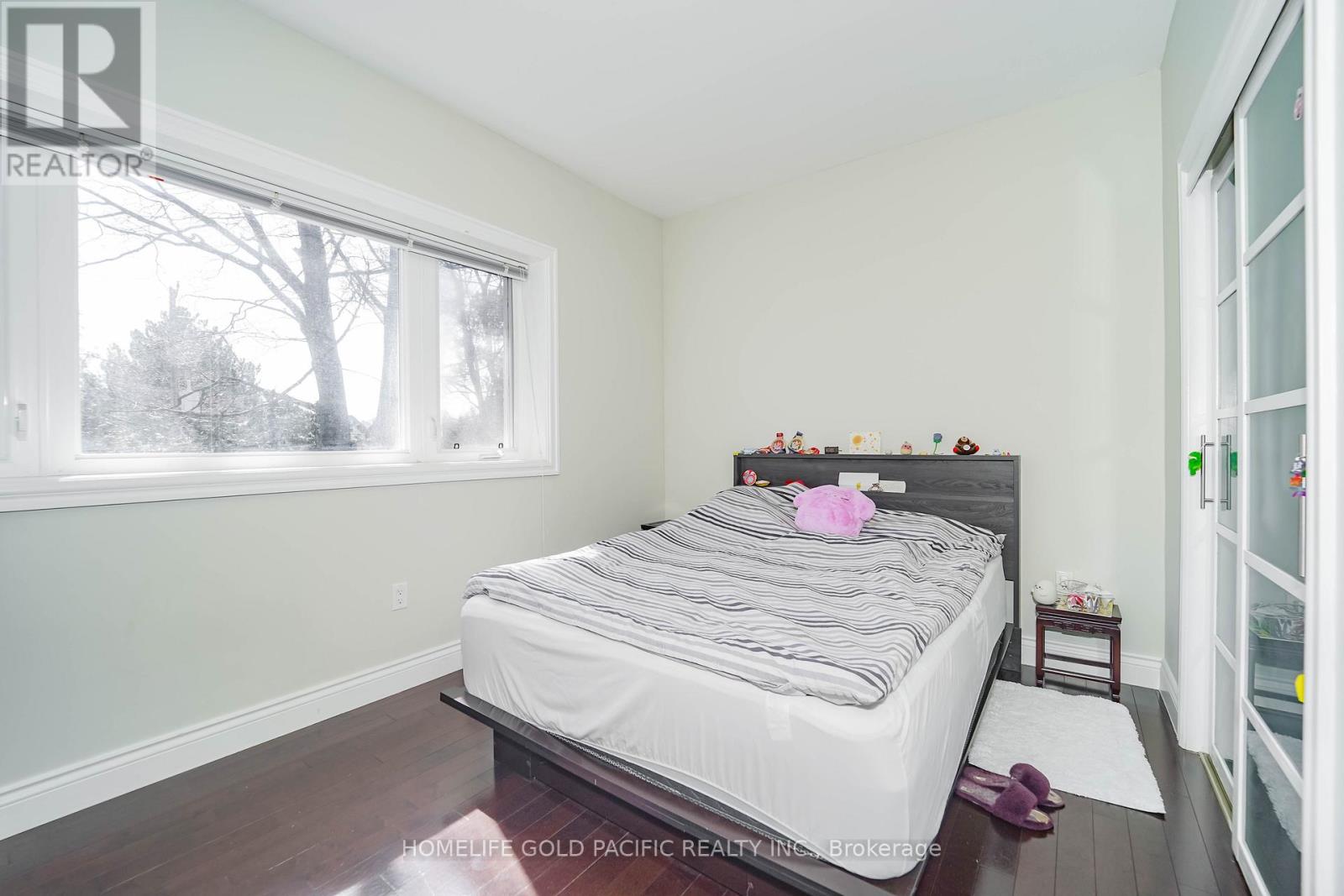Photo 22 of 3 Artinger Court, Toronto ON