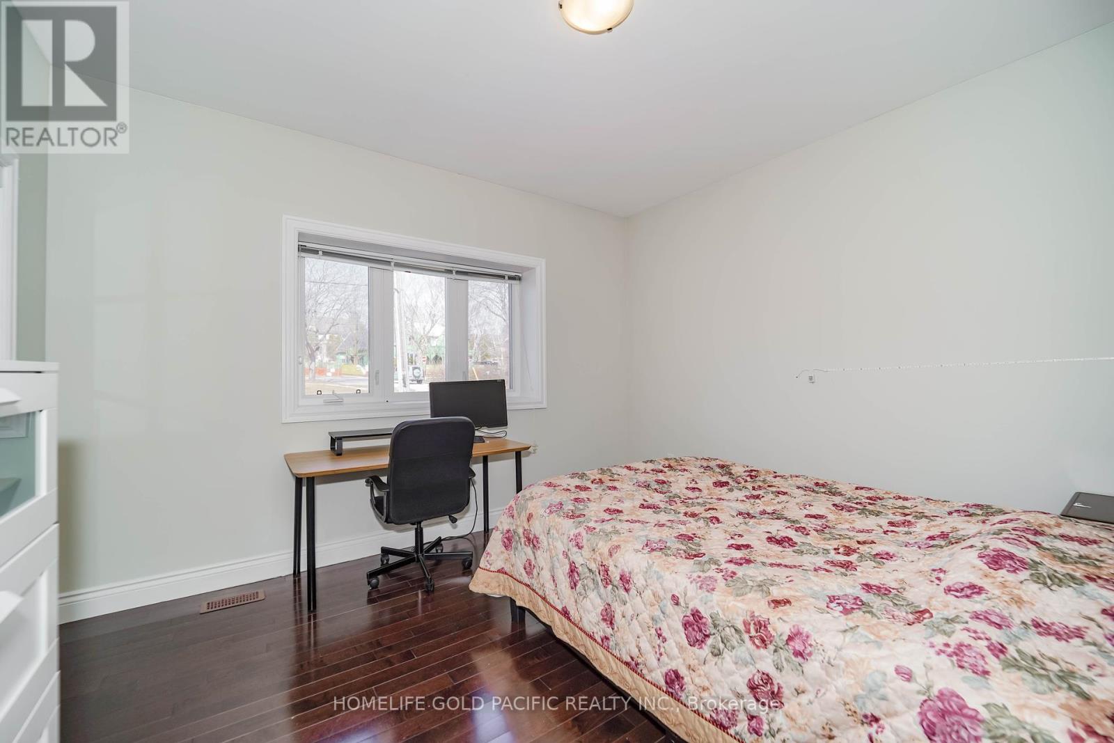 Photo 30 of 3 Artinger Court, Toronto ON