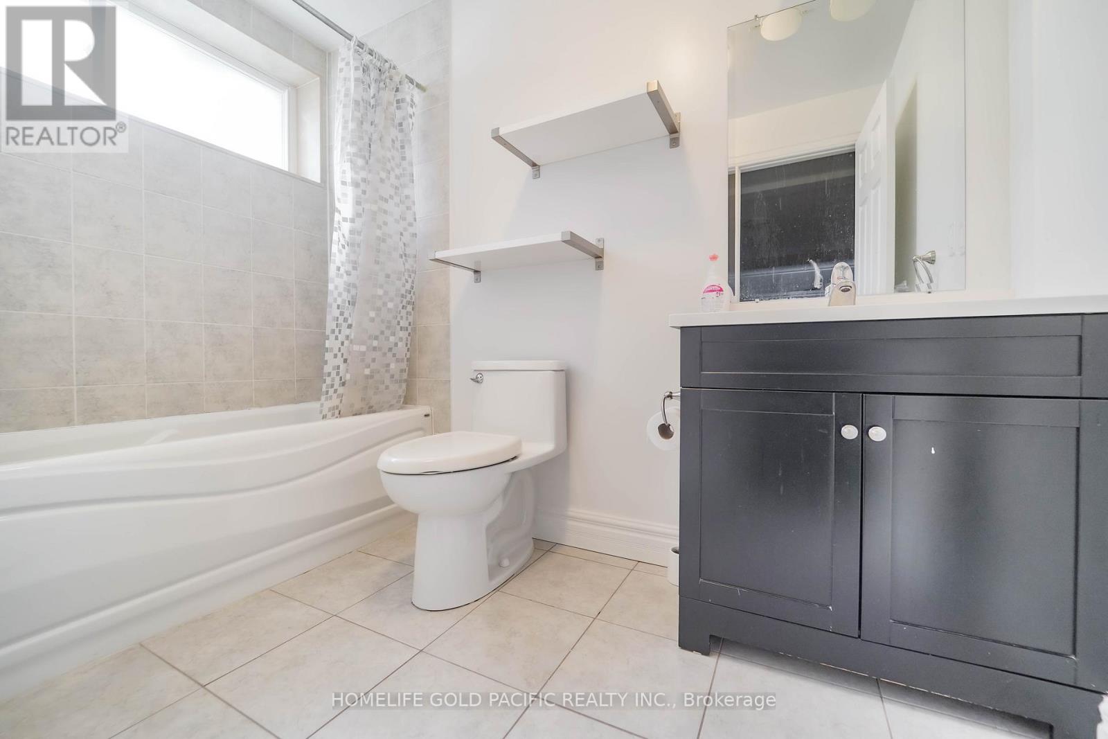 Photo 39 of 3 Artinger Court, Toronto ON