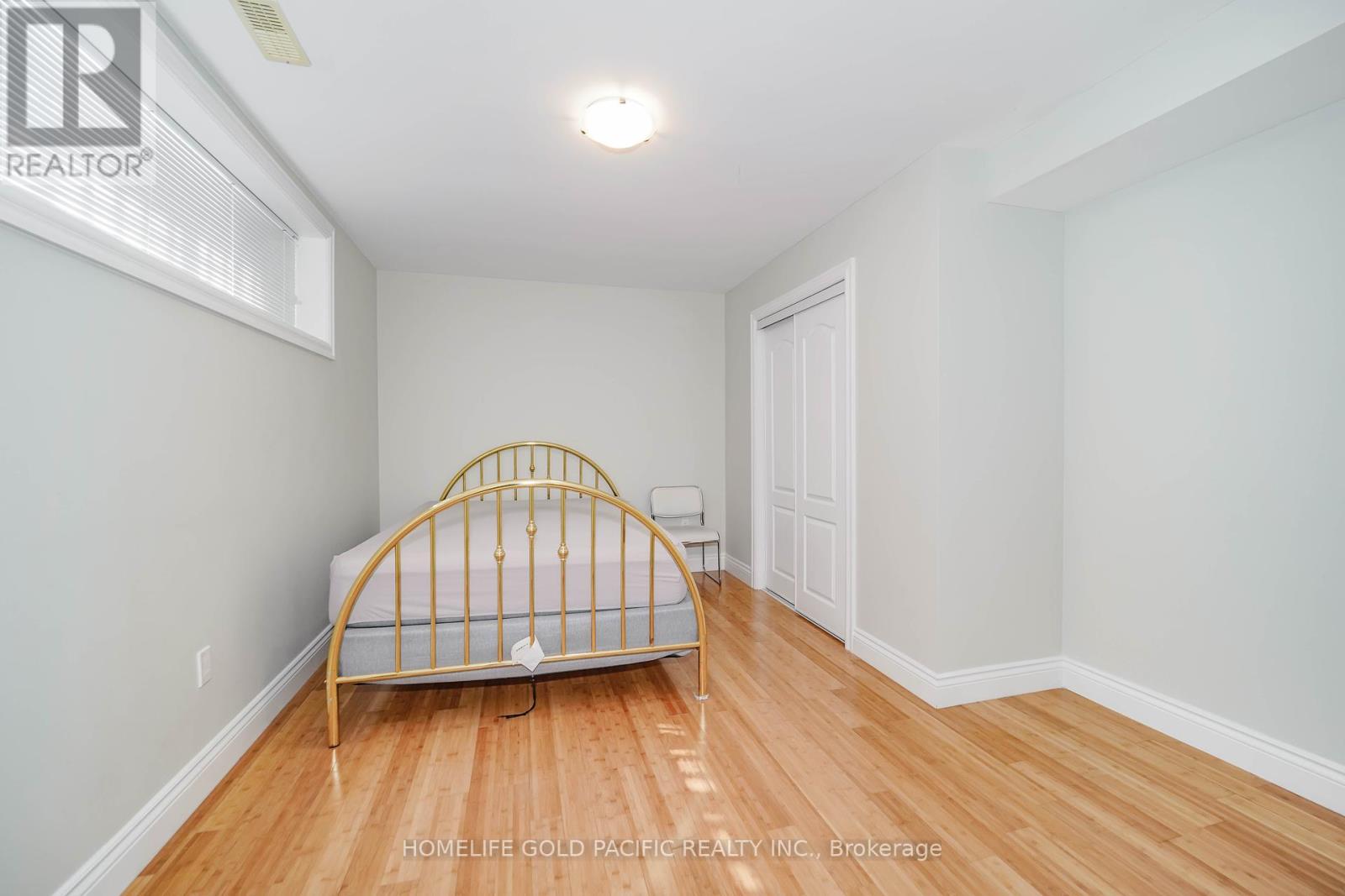 Photo 40 of 3 Artinger Court, Toronto ON