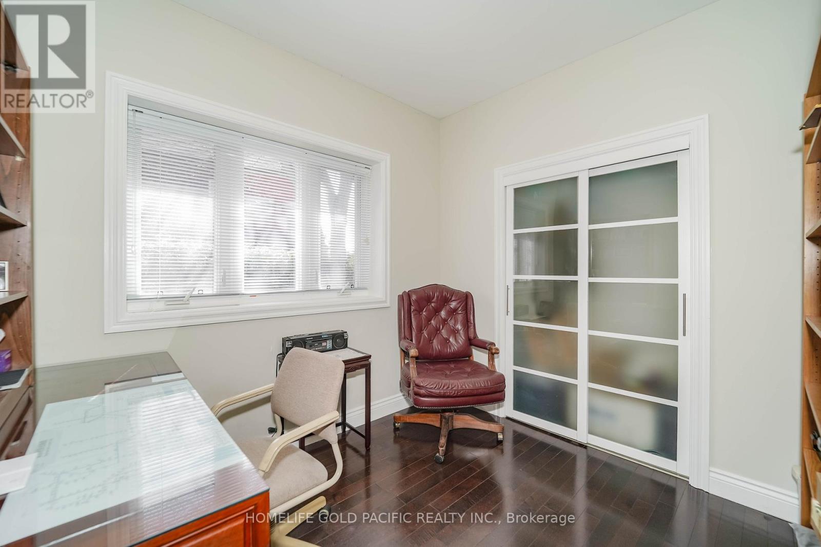 Photo 46 of 3 Artinger Court, Toronto ON