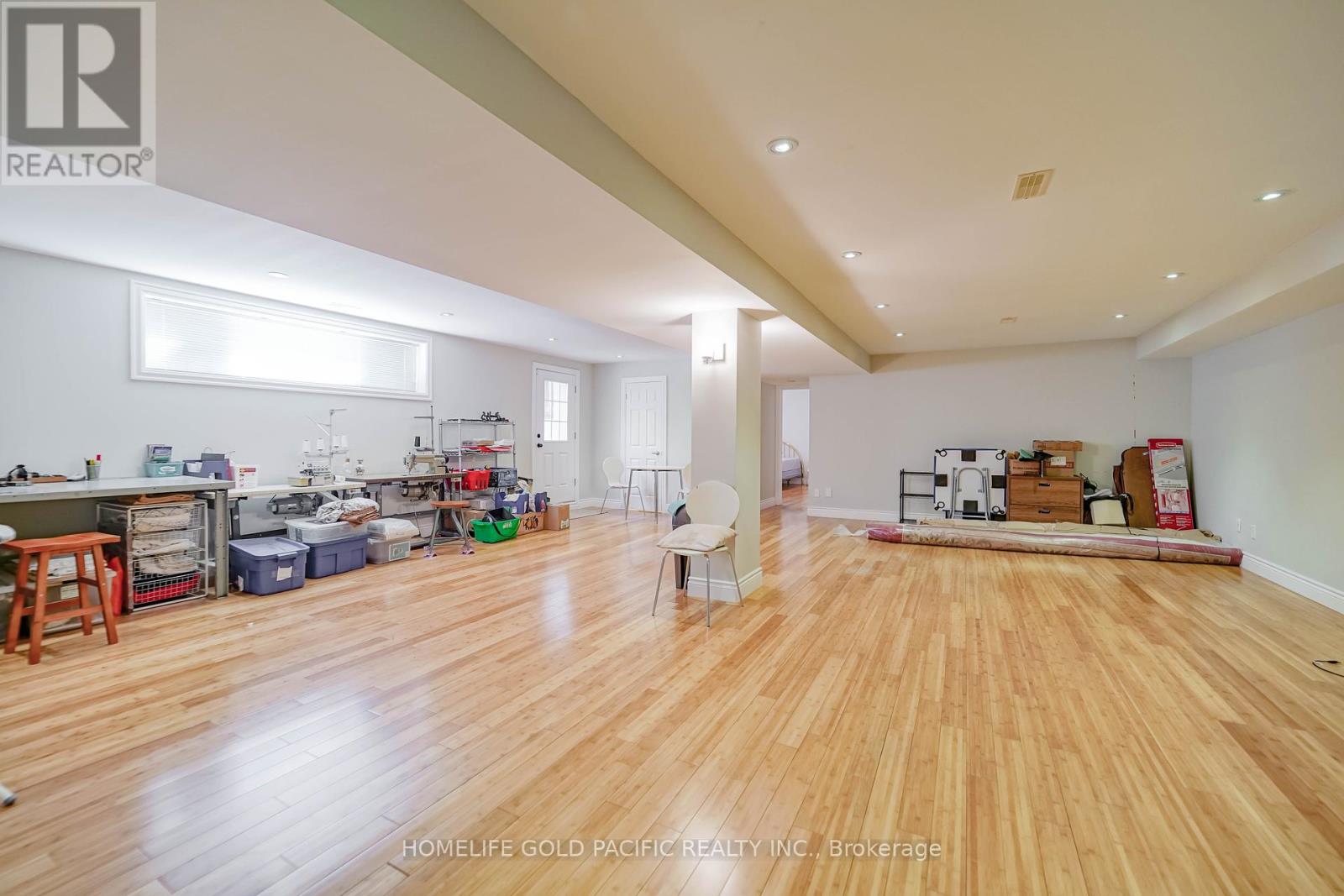 Photo 47 of 3 Artinger Court, Toronto ON