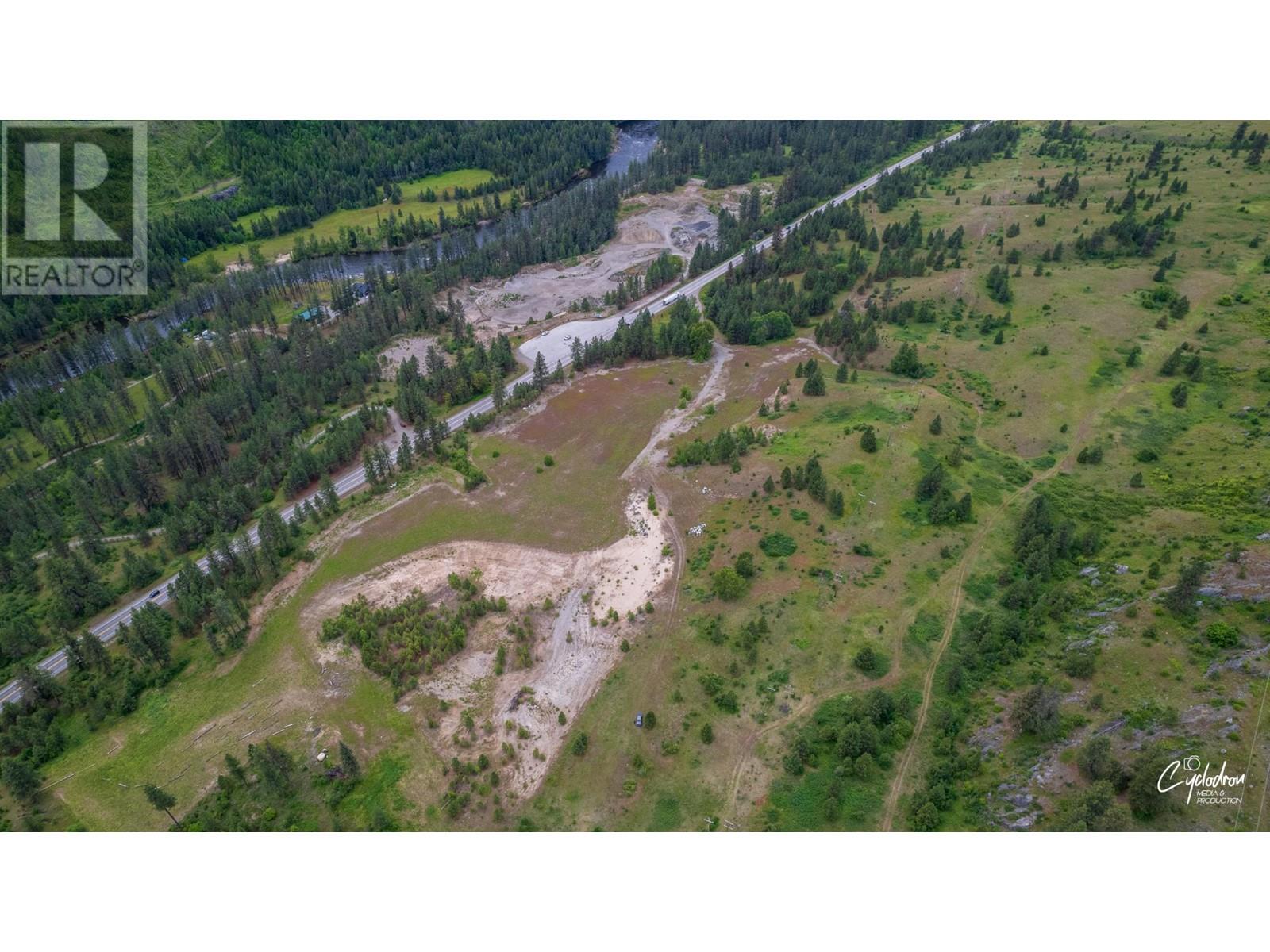 520 3 Highway, Christina Lake