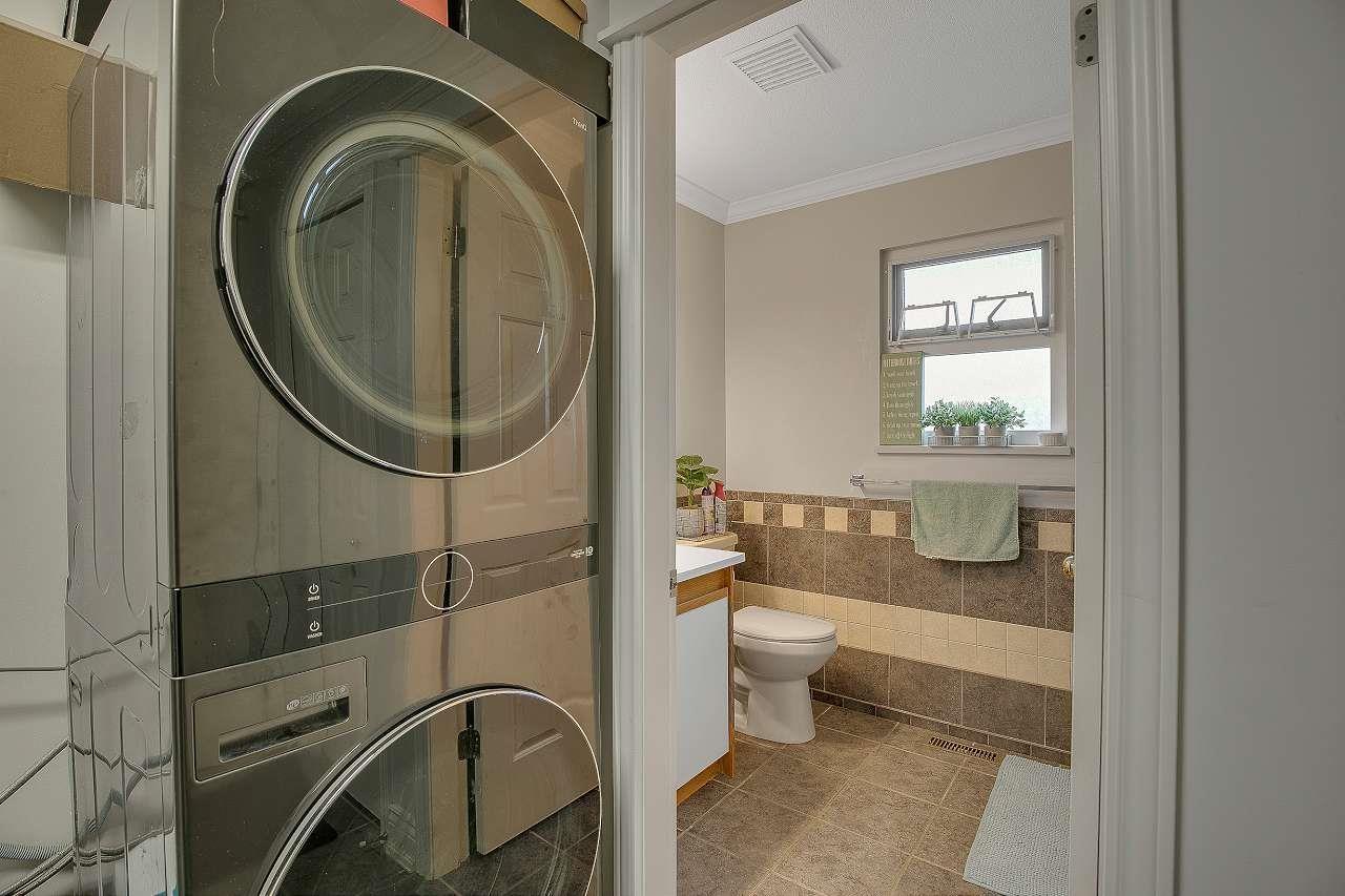 1960 128 STREET, White Rock real estate listing R2978552