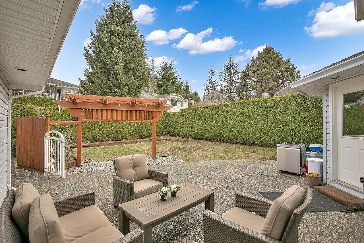 1960 128 STREET, White Rock real estate listing R2978552