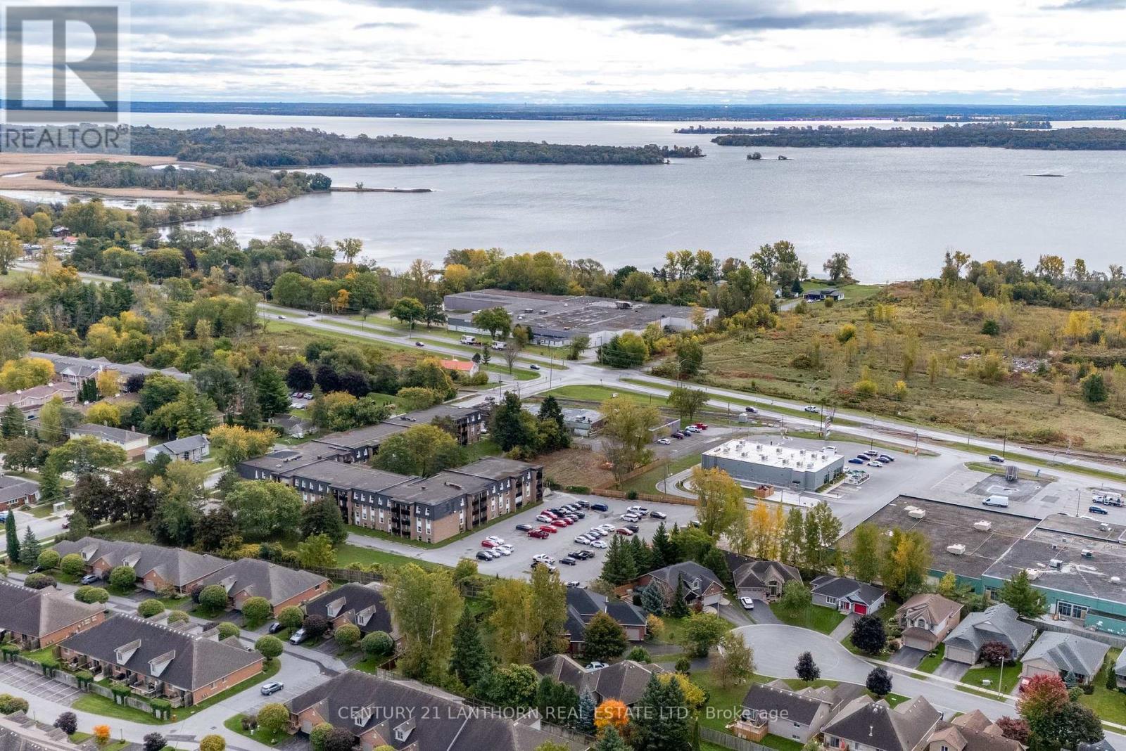 Photo 10 of 640 Dundas Street E, Belleville ON