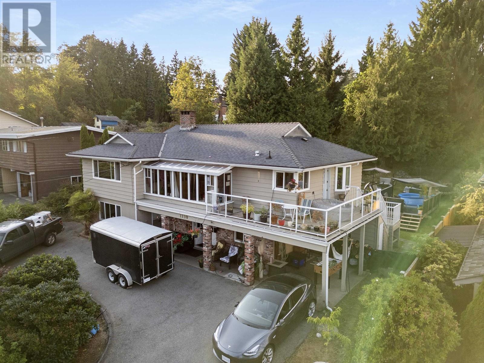 1190 E 15TH STREET, North Vancouver