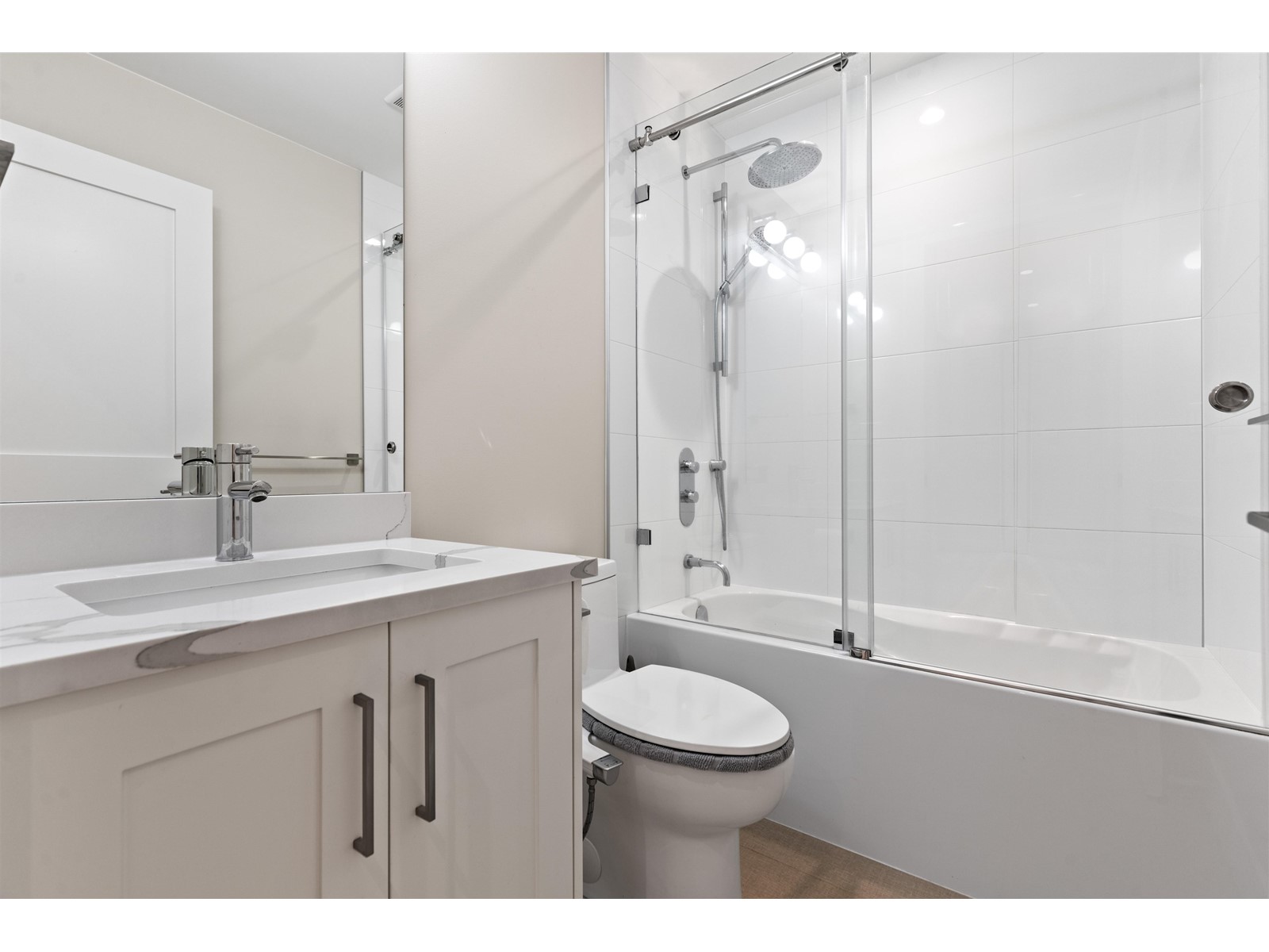 15387 PACIFIC AVENUE, White Rock real estate listing R2978452