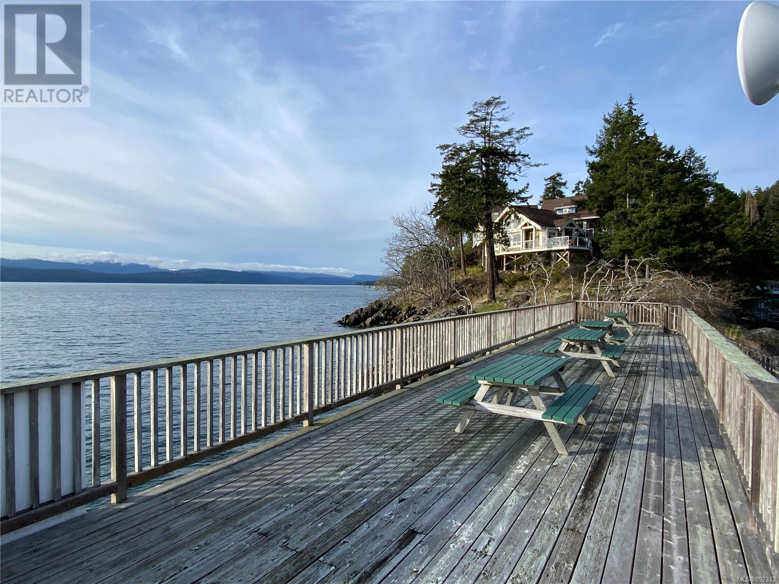 21D 2315 Mackinnon Rd, Pender Island