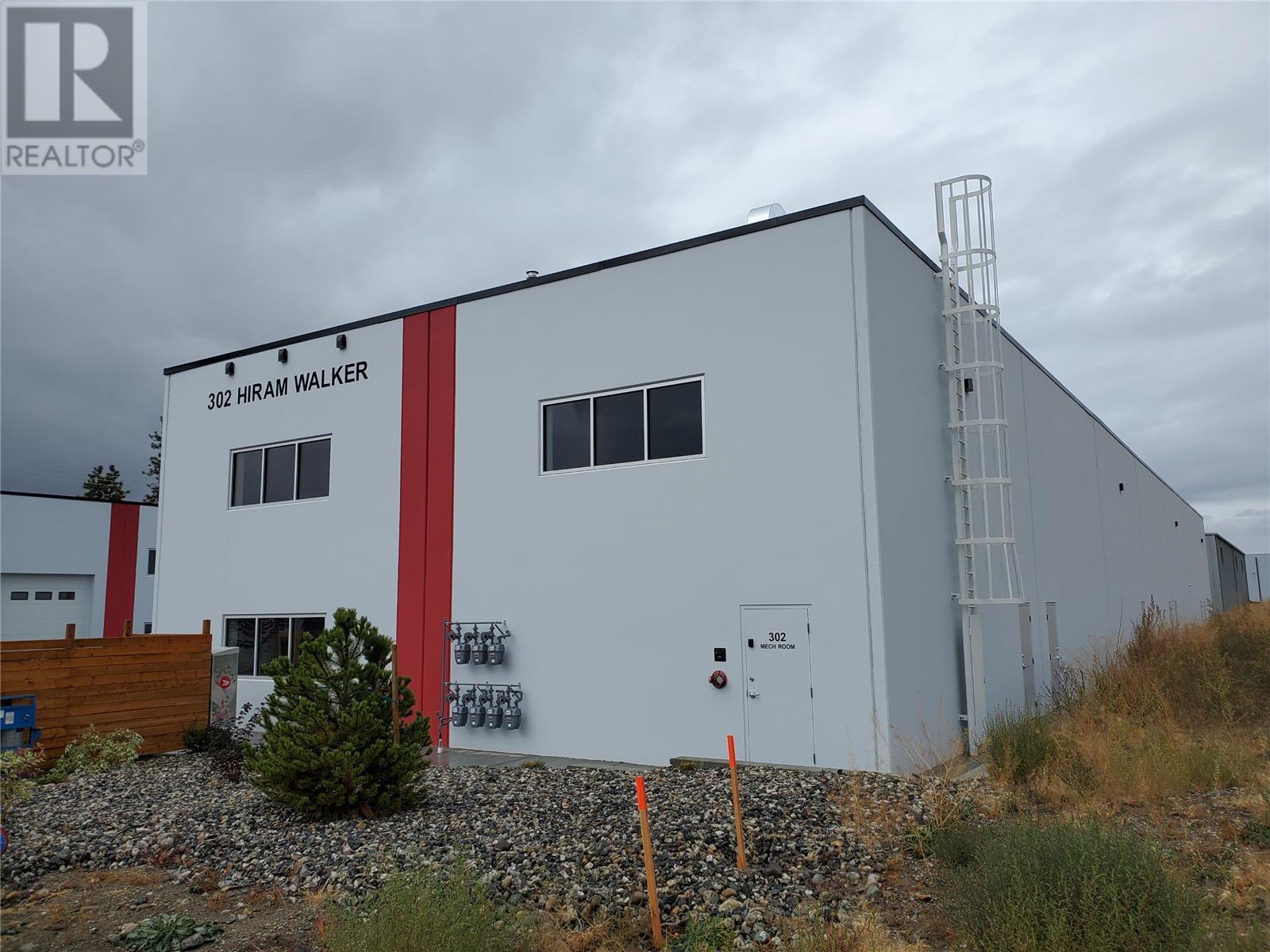 103 302 Hiram Walker Court, Kelowna