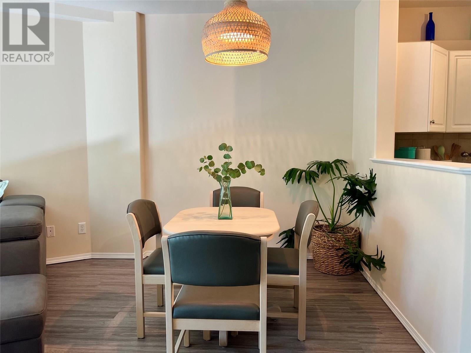 #106 1088 SUNSET DRIVE - Image 6