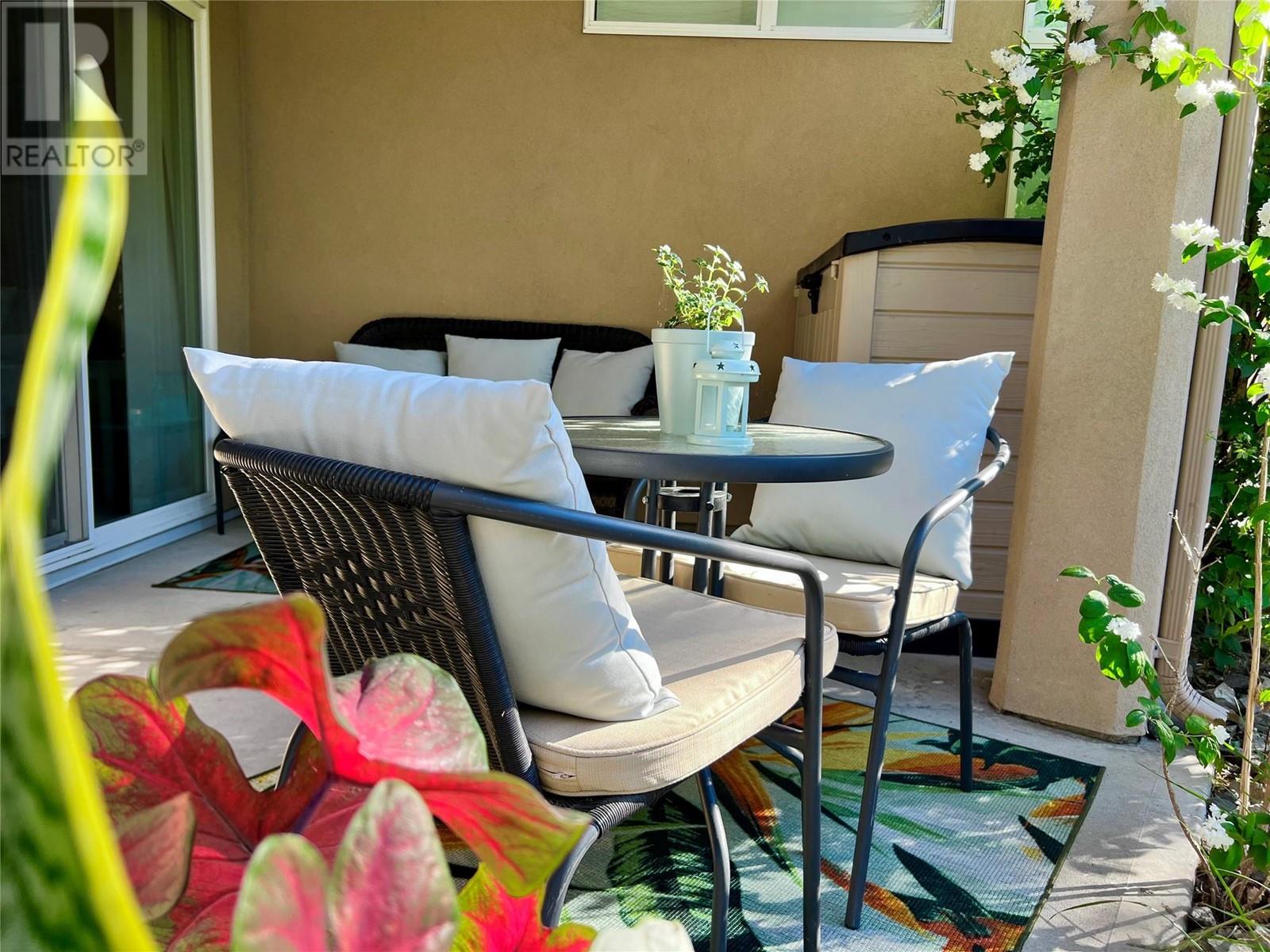 #106 1088 SUNSET DRIVE - Image 14