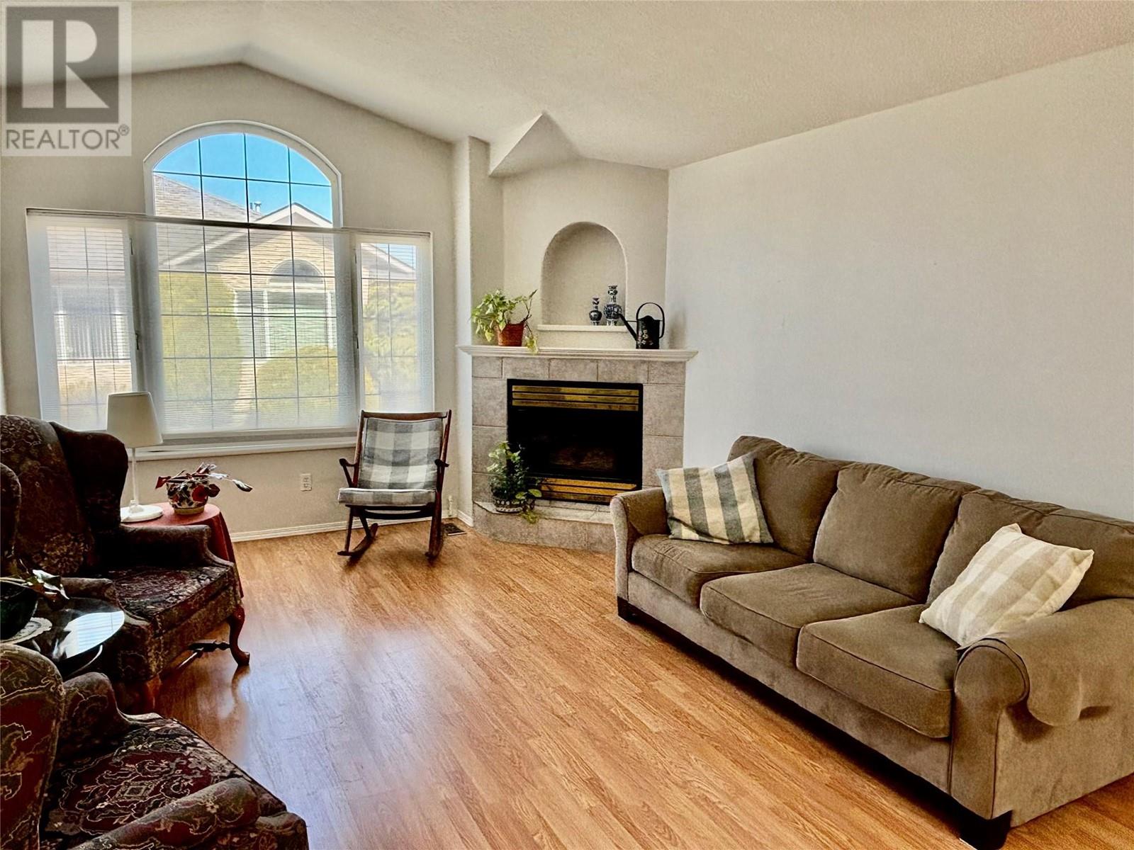 Photo 10 of 350 Hudson Street Nw Unit 5, Salmon Arm BC