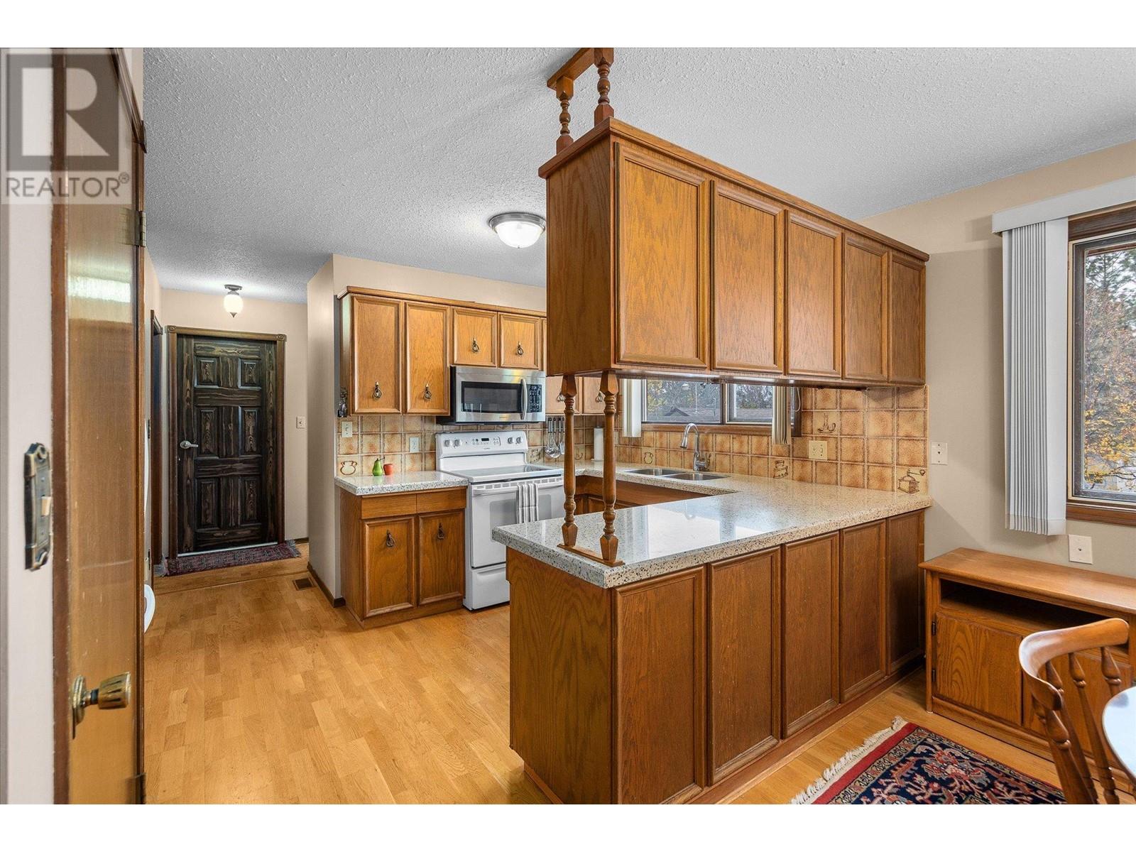  1276 Teasdale Road, Kelowna