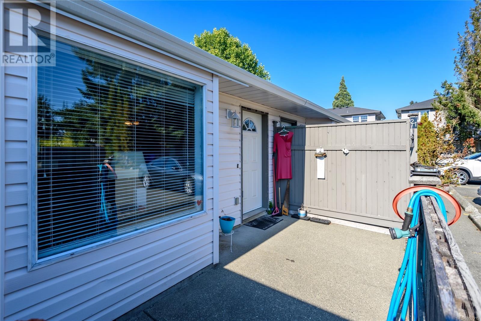 21 1335 13th St, Courtenay