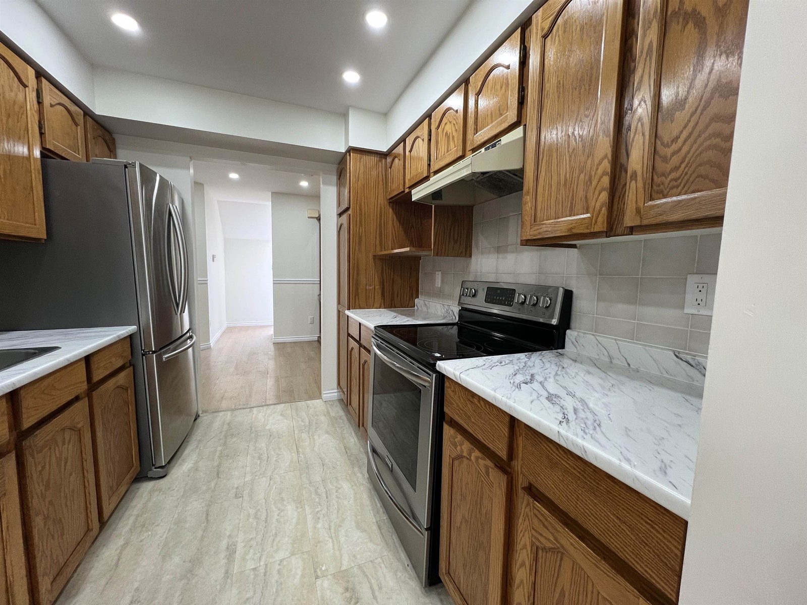 Photo 4 of 129 13725 72 A Avenue Avenue, Surrey BC