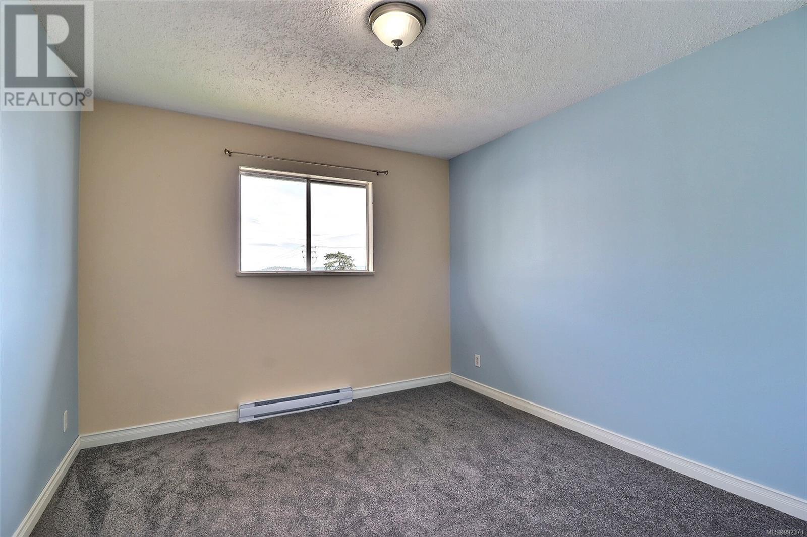 310 622 Island Hwy S, Campbell River real estate listing 992373