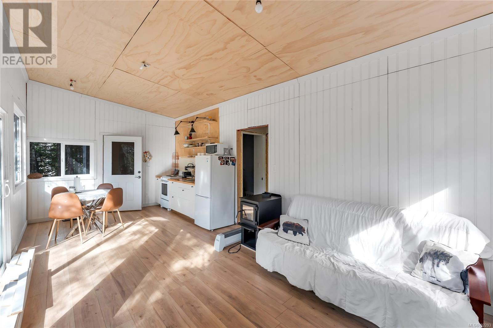 5595 East Sooke Rd, Sooke
